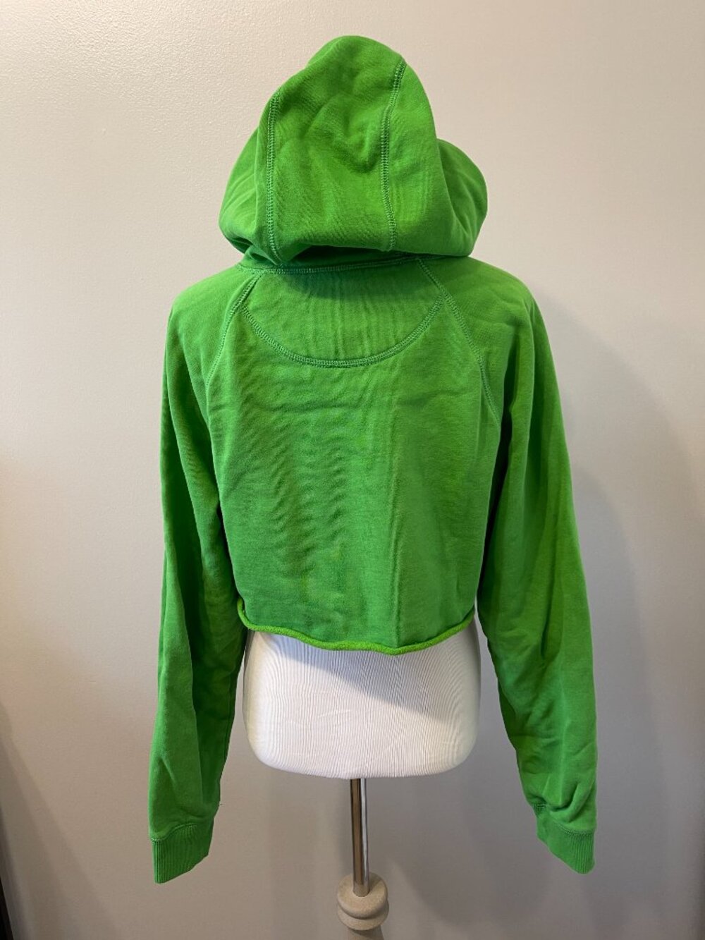 Vans x Skateistan Green Cropped Hoodie, Size M - Picture 2 of 3